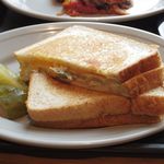 breadworks - ホット ツナ＆チェダー サンド