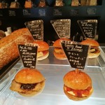 ル・プチメック - 全種類食べてみたくなる、凝った具の可愛いプチサンド