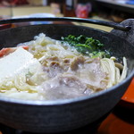 民宿ふじや - 猪肉の鍋。