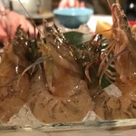 KATSUO  - 車海老の踊り食い（1匹）290円 × 3匹。