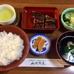 Yamaguchi Unagiya - 並定食2,500円