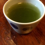 仁亭 - 食前のお茶