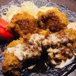 まぐろ丼　加一 - マグロカツと鯵フライ…750円／加一の日、日替わり一品料理…375円