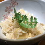 まる富 - 筍御飯