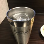 呼び戻しとんこつ 光四郎 - 焼酎ロック