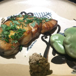 まる富 - 鰆の木の芽焼き、蕗の薹当座煮、蚕豆