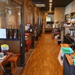 魚料理専門店 わかせい - 店内かなり広いなぁ～！(⌒‐⌒)