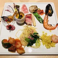 ブッフェアンドカフェ スロープサイドダイナー ザクロ - 