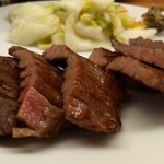 牛たん炭焼 利久 博多駅店 - 牛タン炭焼き