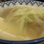 牛たん炭焼 利久 - テールスープ