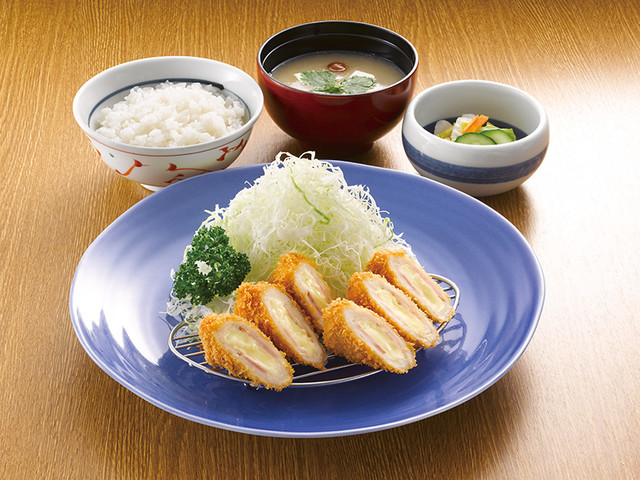 まるやま 郡山本店 - 安積永盛（とんかつ）の写真