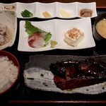 ばんやしおさい - ぶりの照焼き定食 ¥890