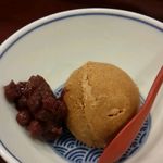 鳥田中 - サービスの黒糖ときなこのアイス