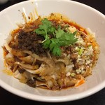 中華食房 正記 - 汁なし担担 刀削面（￥650）