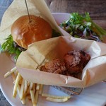 コナズ珈琲 - （2018/2月）コナズハンバーガー＆モチコチキン