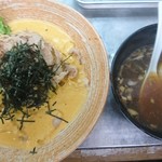 覆麺 智 - 