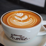 ネイバーフッド アンド コーヒー - カフェラテ