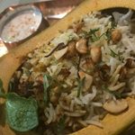 バンゲラズキッチン - 「イェッティ(エビ)のマンガロールビリヤニ」