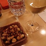 Tokikobakokapuseru - 白ワイン  ミックスナッツ