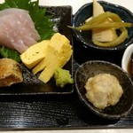 典 - 水、金限定おかずおまかせ6点セット　お造りはブダイ