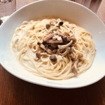 nobu - ベーコンときのこの味噌クリームパスタ