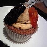 モスバーガー 大崎店 - カップケーキ（ラムレーズン）