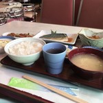 ファミリーレストラン 三ちゃん - 日替わり定食550円