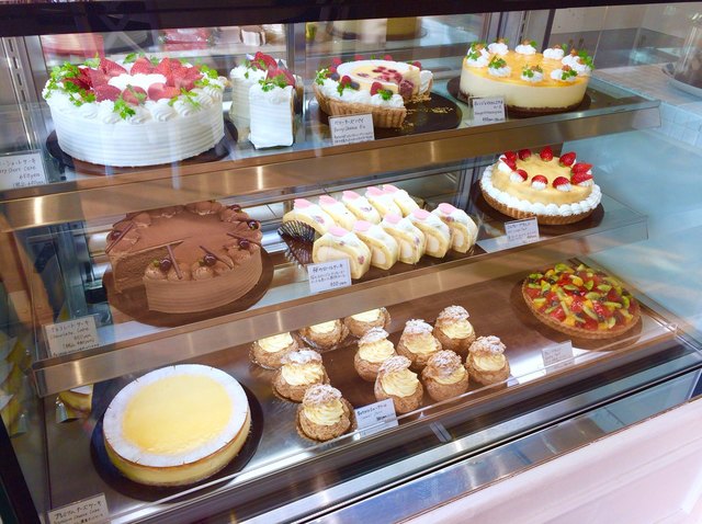 横須賀で話題の洋菓子店 By Billygehry リサズケーキマーケット Lisas Cake Market 県立大学 ケーキ 食べログ