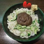 じゃじゃ麺と酒の肴 喜作 - 白じゃじゃ（特大）
