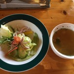 茶ん歩路 - ランチセット サラダとスープ