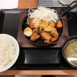 からやま 江別弥生町店 - 黒酢あんかけ定食 690円