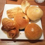 ピアサピド - シュガークロワッサンだ