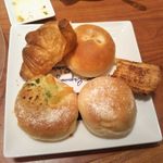 ピアサピド - 具なしパンは、マーガリンで