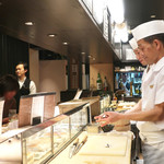 鮨でですけ - 職人二人の横顔