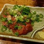 焼鳥 弁天 - 鳥生レバーでかい！