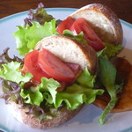 わをん - 本日のサンドイッチ （なるかポークベーコン・レタス・トマト）