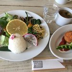 オルオル カフェ - ［2018年4月］季節を食べるランチ
