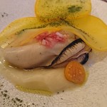 organ - 牡蠣とパースニップのピュレ 黄蕪