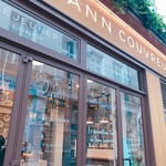 Yann Couvreur Patisserie - 