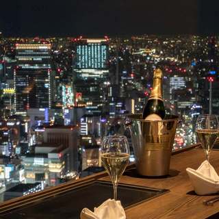 [Night view x Japanese-style meal] Night view from 200M above ground