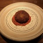 バー チェロキー - 自家製牛すじのコロッケ