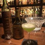 バー チェロキー - Vieux Marc de Bourgogne and Fresh muskmelon juice