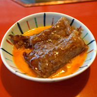 三嶋亭 本店 - お肉と溶き卵
