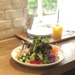Ron Herman cafe - 