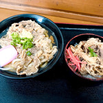 うどんの田 - 肉うどんと牛丼