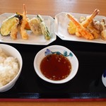 Hakata Tempura Semmon Tenoda - 大盛り天ぷら定食
