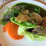 キャトルエピス - 黒鯛のパテ、春菊のバターソース