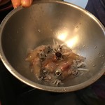 う越貞 - 活蛍烏賊