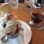 エールブランサービス - バウム・メルバ・クーヘン ドリンクセット(\980-)