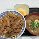 Yoshinoya - 牛丼アタマの大盛り 豚汁 生卵 ¥730